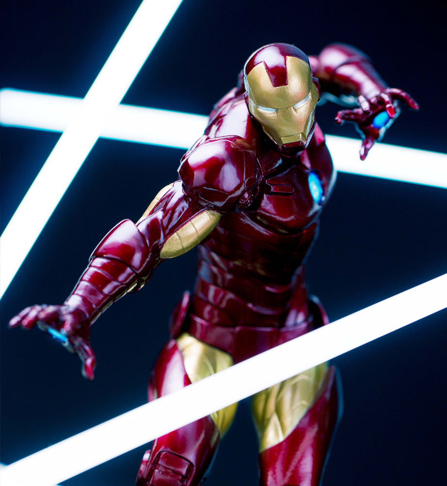 IRON MAN