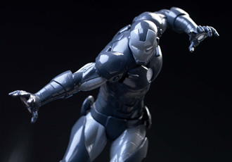 MARVEL CREATOR×CREATOR− IRON MAN −