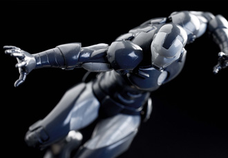 MARVEL CREATOR×CREATOR− IRON MAN −
