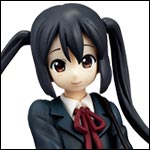中野梓