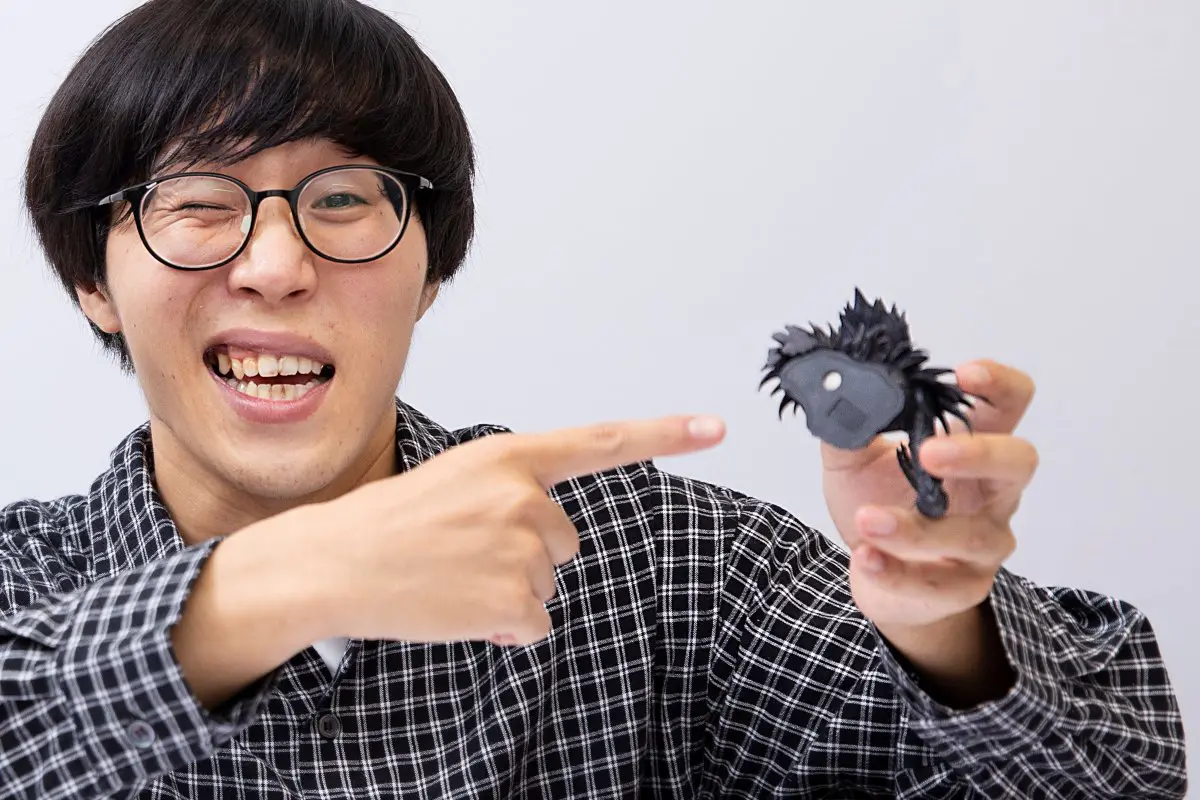 D賞『リュークすり抜けマグネット』の裏側にあるマグネット部分